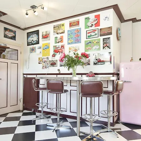 Feriehus Characteristic With Wellness Lijnden