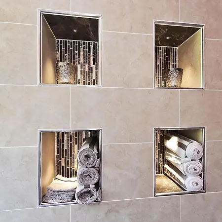 Characteristic With Wellness Feriehus Lijnden